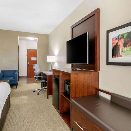 Comfort Suites Hopkinsville Near Fort Campbell Eksteriør billede