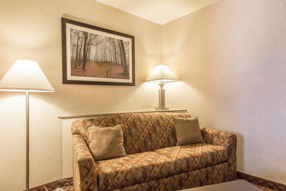 Comfort Suites Hopkinsville Near Fort Campbell Eksteriør billede