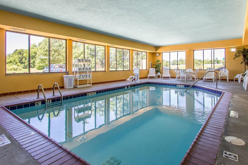 Comfort Suites Hopkinsville Near Fort Campbell Eksteriør billede