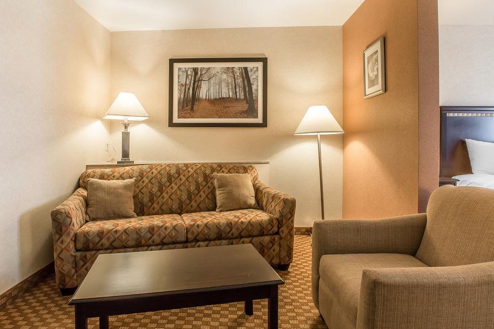 Comfort Suites Hopkinsville Near Fort Campbell Eksteriør billede
