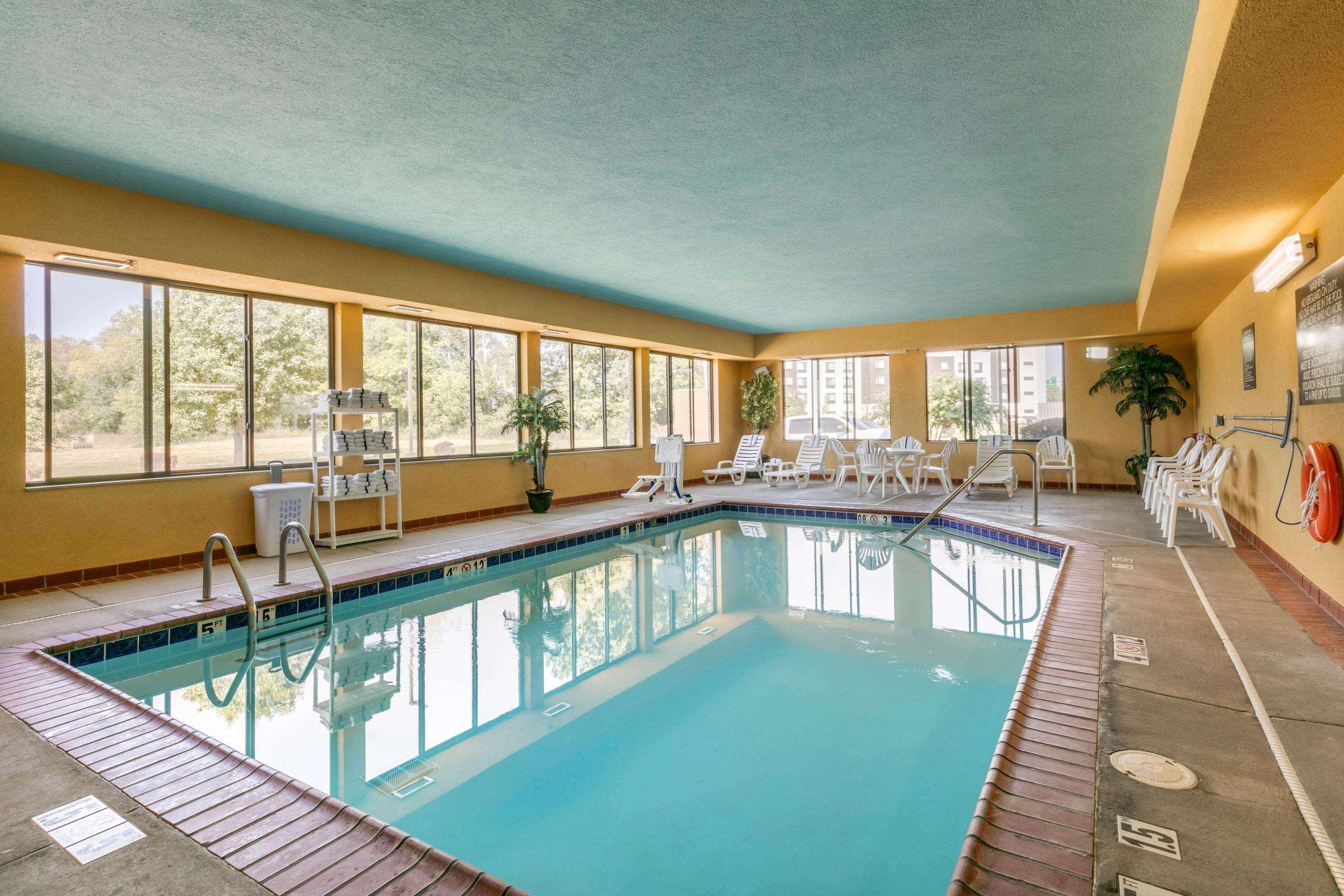 Comfort Suites Hopkinsville Near Fort Campbell Eksteriør billede