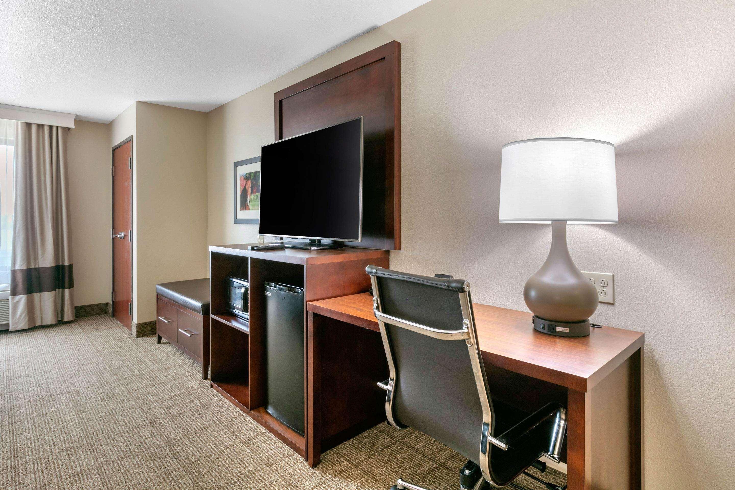 Comfort Suites Hopkinsville Near Fort Campbell Eksteriør billede