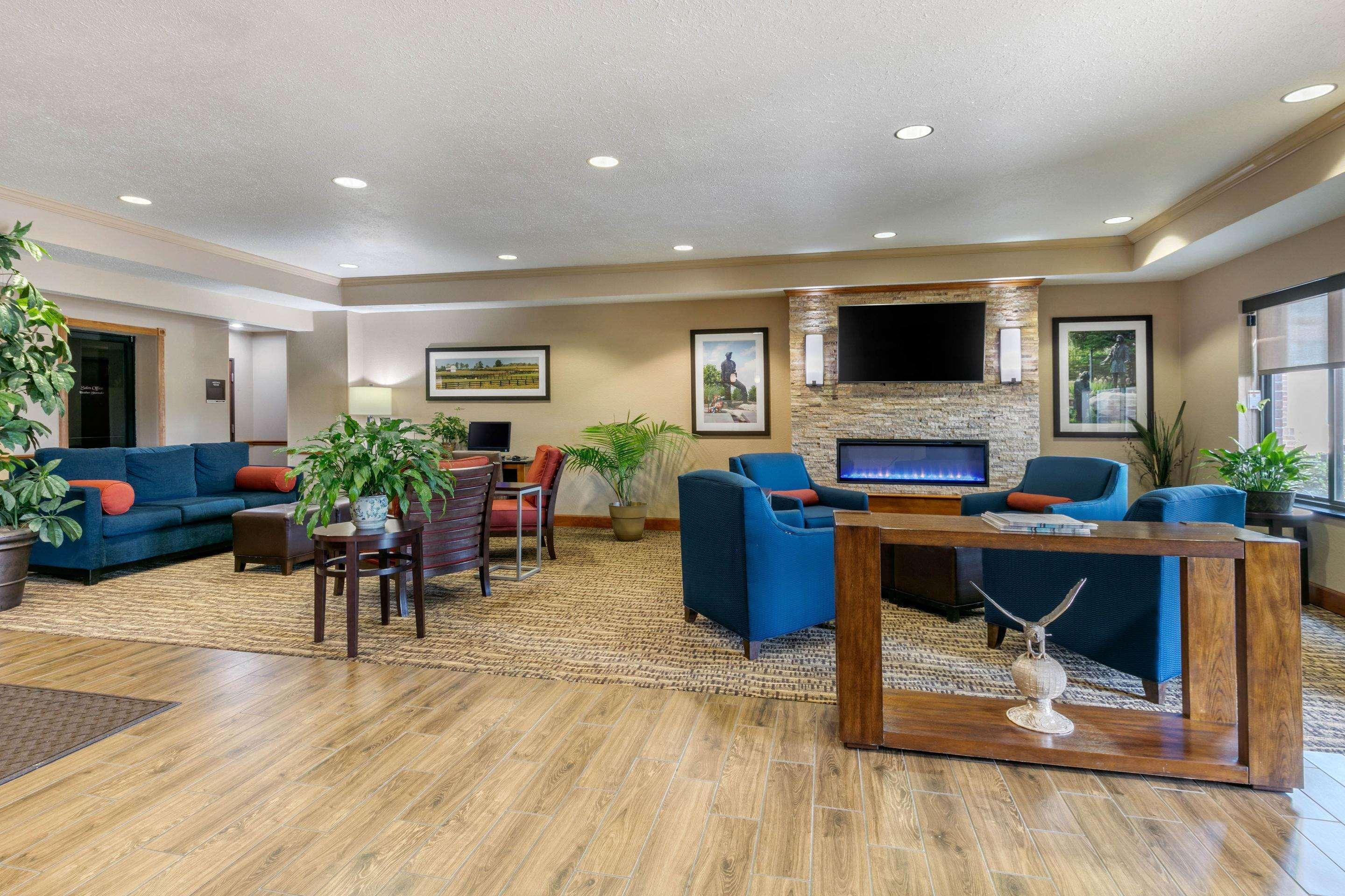 Comfort Suites Hopkinsville Near Fort Campbell Eksteriør billede
